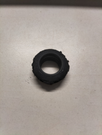 Rubber voorste montagepunt motorsteunbalk onder motorblok Nissan 11248-50Y05 B13/ N14/ Y10 Gebruikt.