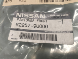 Finisher Front left-hand side Nissan 62257-9U000 Original.
