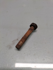 Draagarmbout M11,75 X 69 Nissan 54132-01B00 K10/ K11 Gebruikt.