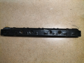 Bumperbalk achterbumper Nissan Bluebird U11 - sedan 85030-01E38 Origineel.