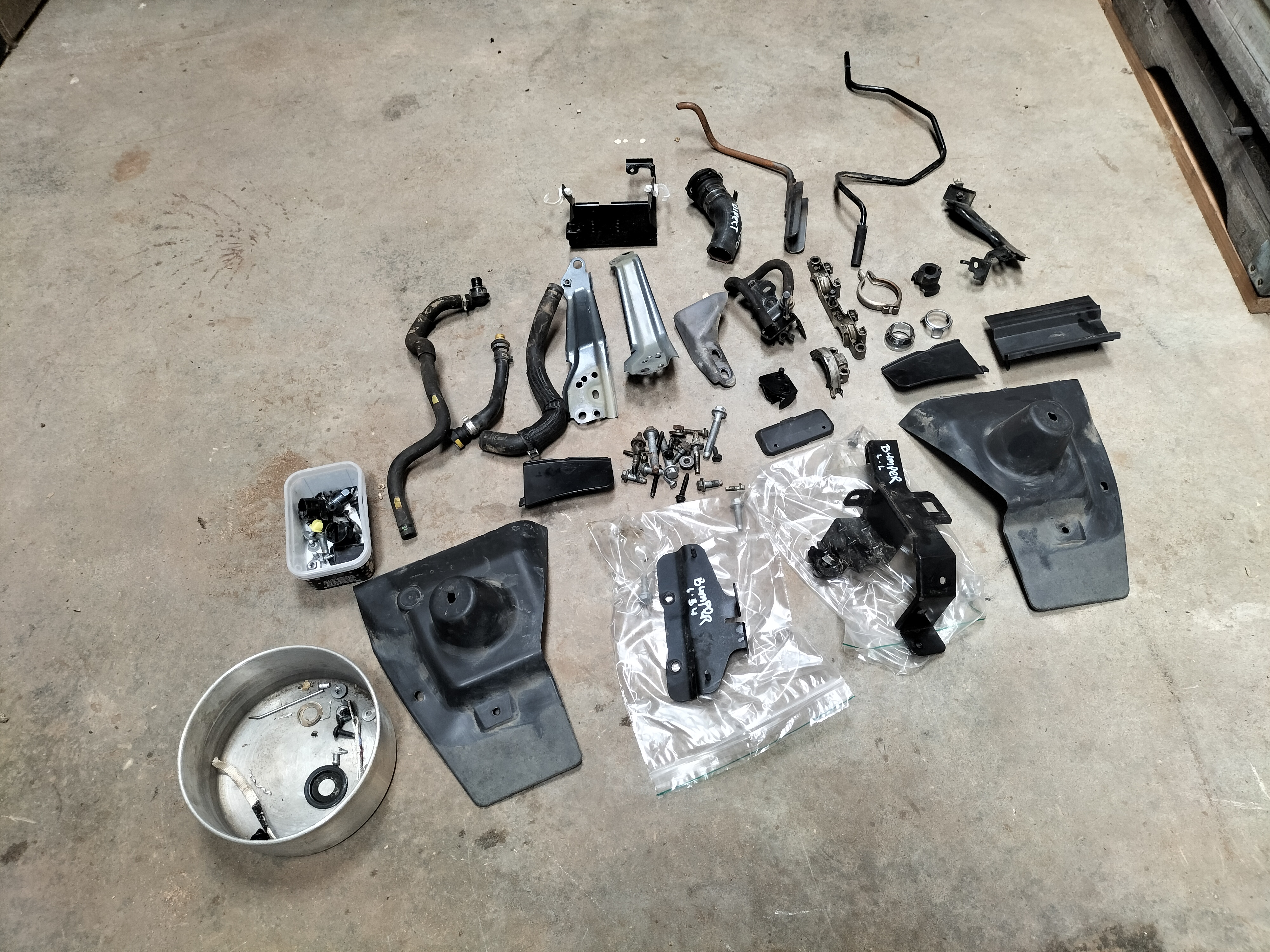 Set diverse gebruikte onderdelen Nissan Micra K14 (20250814) Gebruikt