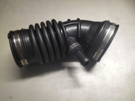 Air duct QR25DE Nissan Altima L32 16576-JA000 New.