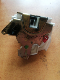 Deurslot linksachter Nissan Primera P11 / WP11 82503-9F510