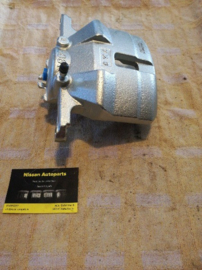 Remklauw rechtsvoor Nissan 41001-JD00A J10/JJ10/T31