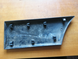 Sierstrip rechtsachter Nissan NV400 X62 93872-00Q0C (768F30006R) Gebruikt.