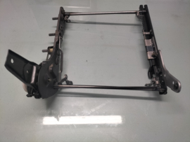Stoelframe bestuurderstoel Nissan 87450-63C01 Origineel.