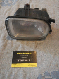 Mistlamp rechtsvoor Nissan Almera N16 26150-BM425 gebruikt origineel.