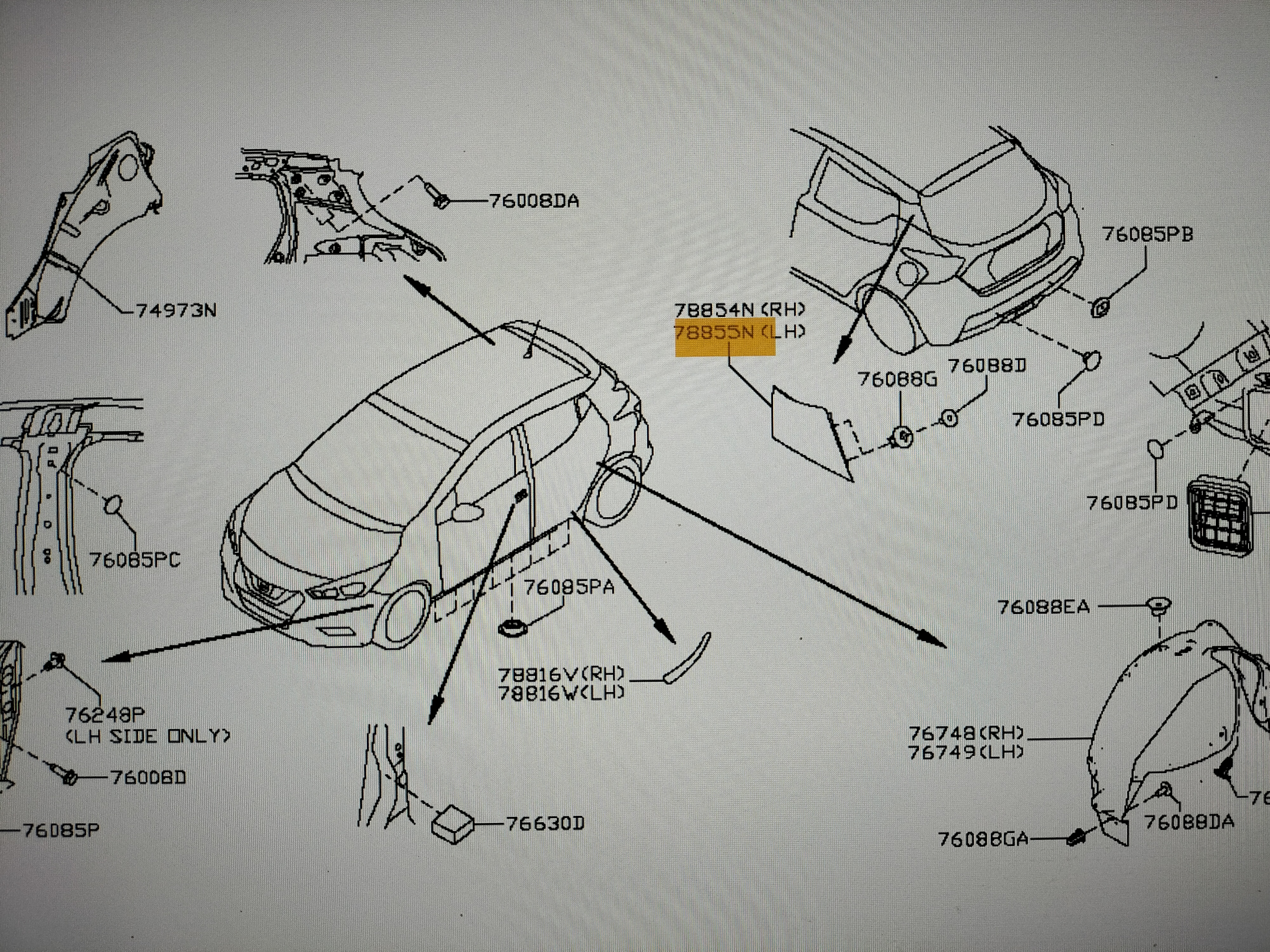Afdekkap boven achterlicht links Nissan Micra K14 78127-5FA0A Gebruikt.
