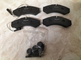 pad kit-disc brake, rear Nissan Cabstar F24 44060-MB40A New.