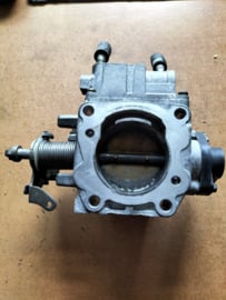 Gasklephuis SR20DE Nissan Primera P11/ WP11 16119-7J511 Gebruikt.