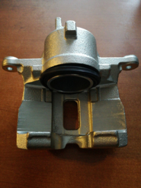 Remklauw rechtsvoor Nissan 41001-2F522 N16/P11/WP11
