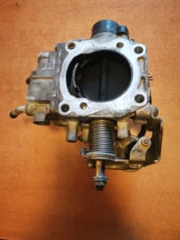 Gasklephuis SR20DE Nissan Primera P11/ WP11 16119-7J510 Gebruikt.