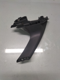 Handle assy-door Nissan Primera P12 80670-BA200 Incomplete Used part