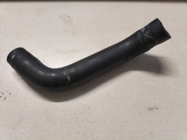 Slang nokkenasontluchting Nissan Primera P11/ WP11 11823-9F511 Gebruikt.