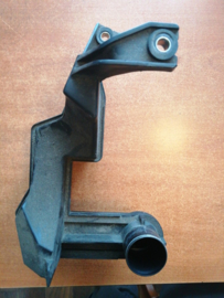 Resonator Nissan Primera P11 16585-2F205