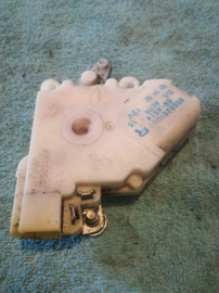 Actuator-auto door lock, front right-hand Nissan 80552-61U00 B13/ C23 Used part.