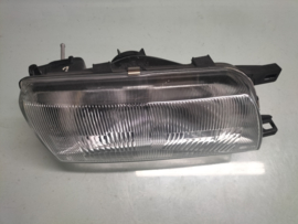 Lamp right-hand Nissan Sunny Wagon Y10 B6010-74R00 Original.