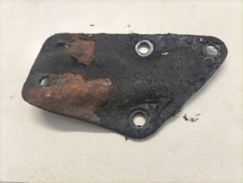 Bracket engine support left-hand Datsun E10 11233-M0201 Used part.