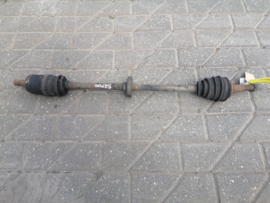 Aandrijfas rechts CD17 Nissan Sunny Wagon Y10 39100-52Y00