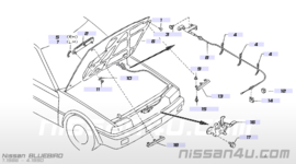 Motorkapontgrendelhendel Nissan Bluebird T12/T72  65620-13E00 Gebruikt.