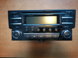 Desk-CD Nissan Navara NP300 D23 28185-5JT4B With radio code.