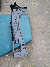 Pillar assy-lock inner left-hand Nissan Navara NP300 D23 G6641-4JKMA Original.
