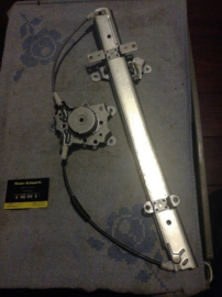 Raammechanisme linksvoor Nissan Sunny N14 80721-52C70 Origineel.
