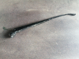 Arm windshield wiper left-hand Nissan Terrano2 R20 28880-8F000 Used part.