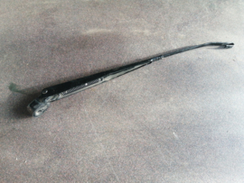 Ruitenwisserarm links Nissan Terrano2 R20 28880-8F000 Gebruikt.