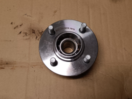 Hub rear Nissan Almera N15 43200-0M000 New.