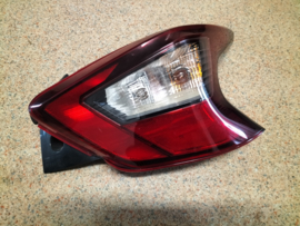 Achterlicht rechts Nissan Micra K14 26550-5FA0A (220-18727) Gebruikt.