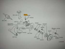 Afdekdop kingpin fusee vooras Nissan Primera P11/ P12/ WP11 40041-2F000 Lichte schade.