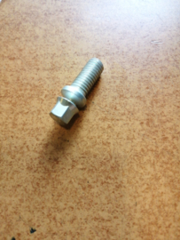 Bolt M7.5 X 17.5 Nissan 48703-4F10A Original.