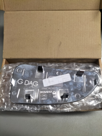 Glass-mirror, lower right-hand Nissan 96365-00QAJ Original.