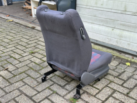 Bijrijdersstoel Nissan Micra K11 87050-98B12 Gebruikt.