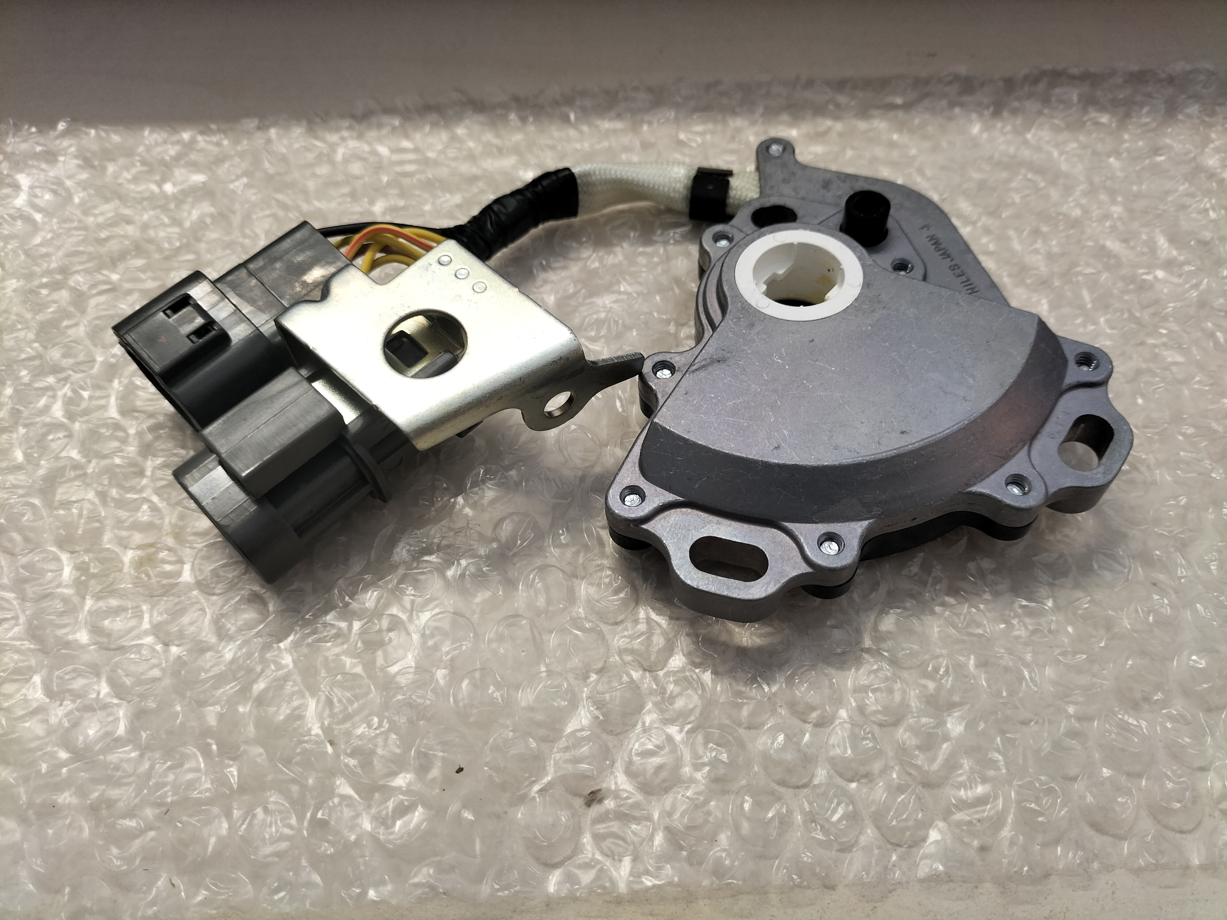 Park/neutral position switch Nissan Micra K11 31918-41B00 Original.