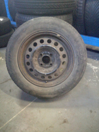 195/60R15 4x100 naafgat 59,1