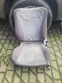 Seat assy-front, left-hand Nissan 100NX B13 87050-71Y70 without headrest, little damage.