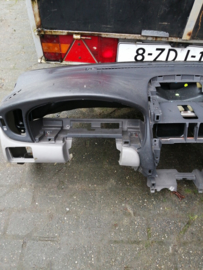 Dashboard Nissan Almera N16 68200-BN066 (gebruikerssporen)