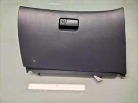 Dashboardkastje Nissan Primera P12 68500-AV602 Gebruikt.