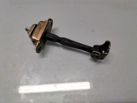 Deurvanger Nissan Primera P12 80430-AV600 Gebruikt.