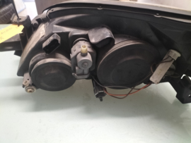 Koplamp Rechts Nissan Primera P12 wagon 26010-AU800 Gebruikt