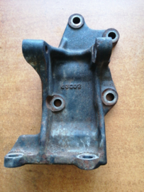 Bracket-compressor Nissan 11910-43G02 D22/ R20 Used part.