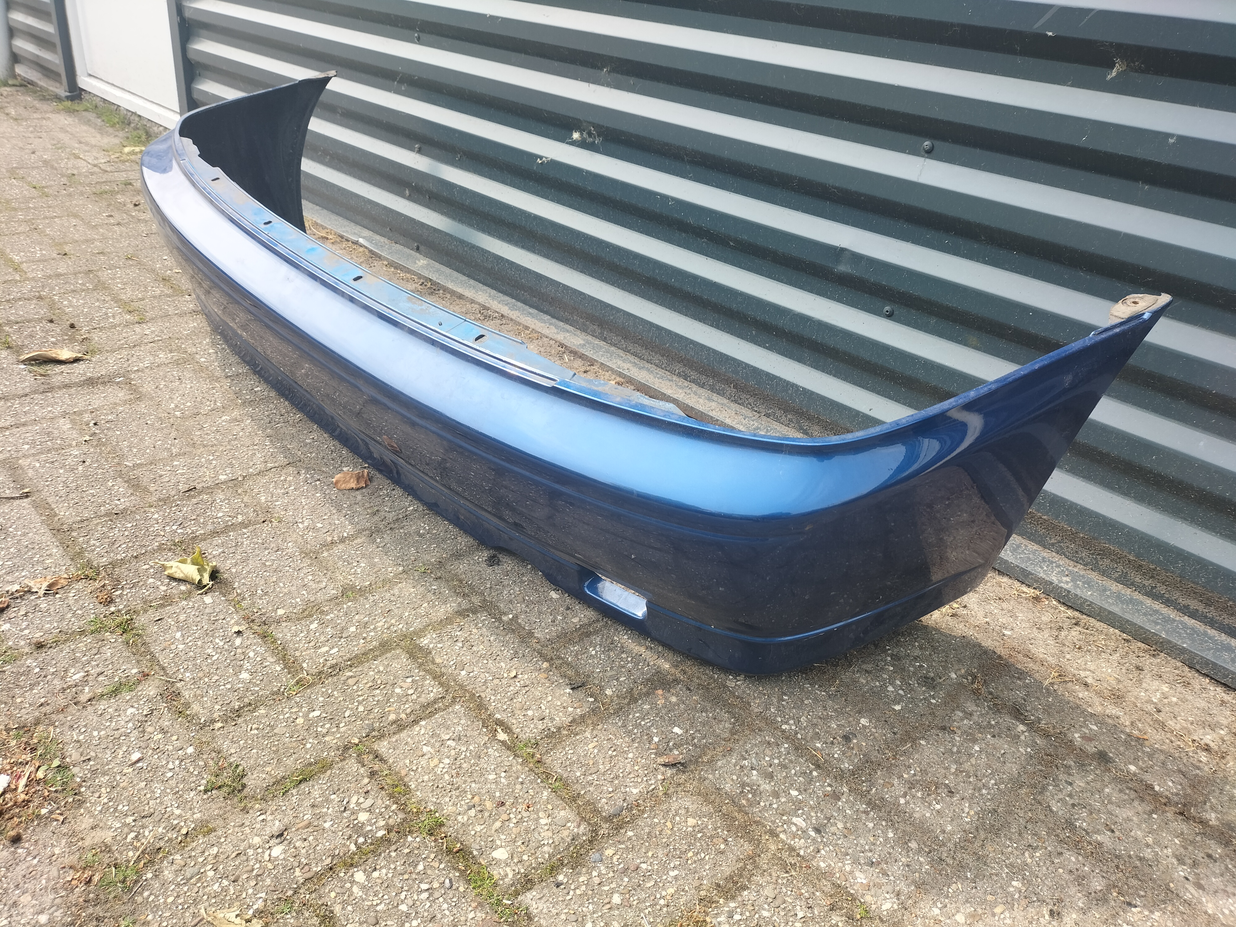 Fascia kit-rear bumper Nissan Almera N15 85022-0N025 (20250601) Used part.
