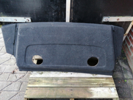 Hoedenplank Nissan Sunny N14 79910-62C00 Met speakergaten.