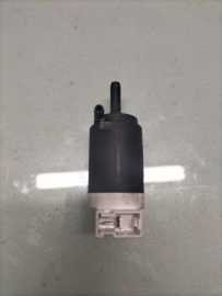 Pump assy-front washer Nissan 28920-0F003 Original.
