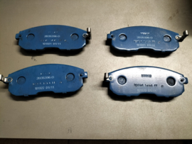 Remblokset vooras Nissan 350Z Z33 D1060-AM80B Origineel.