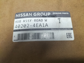 Front axle wheel hub Nissan 40202-4EA1A Original