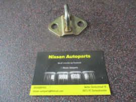 Striker-back door lock Nissan Micra K11 90570-4F100