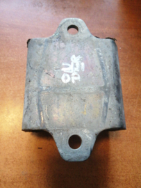 Insulator-engine mounting, rear Nissan Terrano2 R20 11320-7F000 Used part.